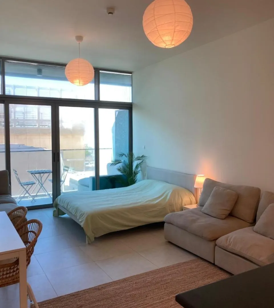 Fully Furnished Studio With Balcony, Shared Infinity Pool And Gym With Possibility Of Yearly Rental Abu Dhabi